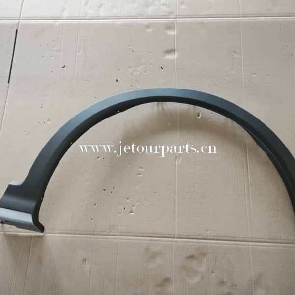 609002511aa fr wheel arch trim rh 1724