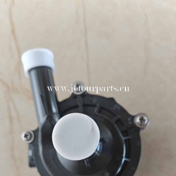 e4t15b 1118050 water pump 305