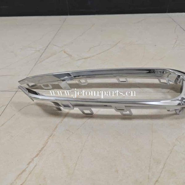 f01 2803517 front left daytime running lamp moulding 355