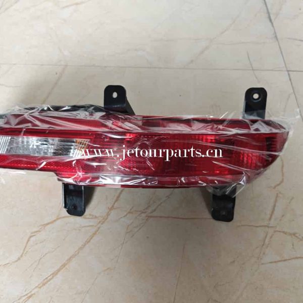 f08 4433010 feu arrière gauche 641