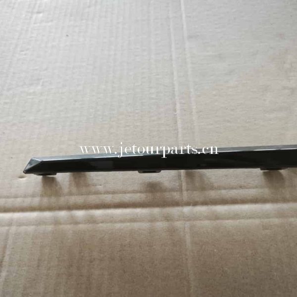 f16 2803563ca dq grille strip 17 1778