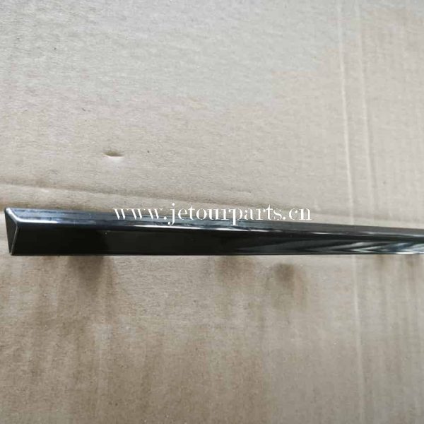 f16 2803564ca dq grille bright strip 18 dq 1781