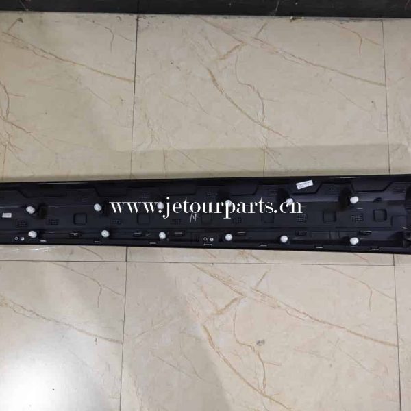 f18 5500150na dq trim pnl assy frt dr lh 1205