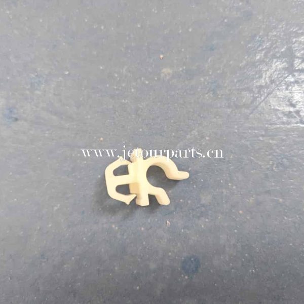 k08 8402261fl hood surport clip 1569